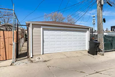 7615 W Addison Street, Chicago, IL 60634 - Photo 35
