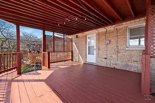 7615 W Addison St, Chicago, IL 60634 - Photo 31