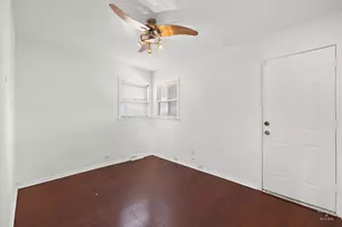 7615 W Addison St, Chicago, IL 60634 - Photo 17