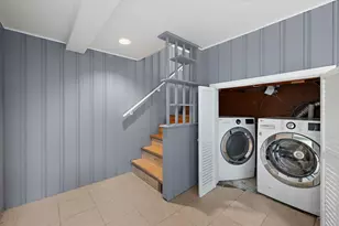 7615 W Addison St, Chicago, IL 60634 - Photo 19