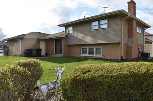 16619 Tudor Ln, Tinley Park, IL 60477 - Photo 15