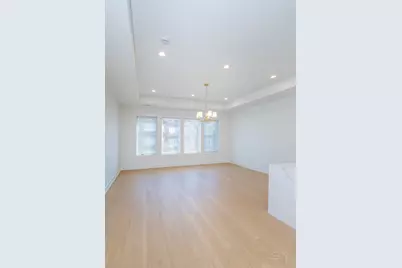 6044 S Eberhart Avenue, Chicago, IL 60637 - Photo 5