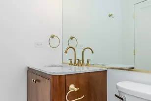 6044 S Eberhart Ave, Chicago, IL 60637 - Photo 23