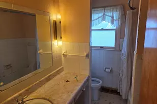 404 Sunset Dr, Heyworth, IL 61745 - Photo 7