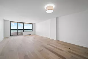 5201 S Cornell Ave, Chicago, IL 60615 - Photo 3