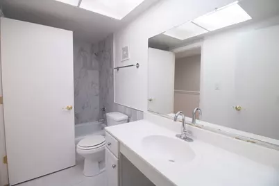 120 Carriage Way Drive #202B, Burr Ridge, IL 60527 - Photo 21