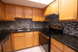 120 Carriage Way Dr, Burr Ridge, IL 60527 - Photo 11