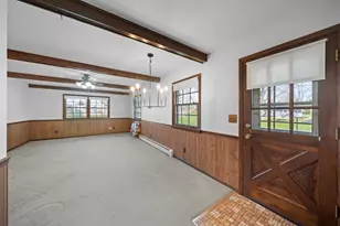 356 E Ann St, Somonauk, IL 60552 - Photo 9