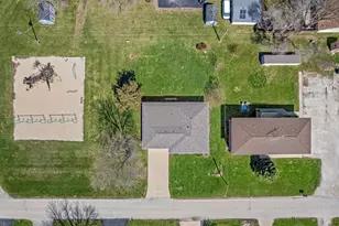 356 E Ann St, Somonauk, IL 60552 - Photo 29