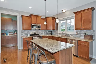 24054 S Sunset Lakes Drive, Manhattan, IL 60442 - Photo 9