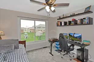 24054 S Sunset Lakes Dr, Manhattan, IL 60442 - Photo 25