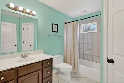 5635 Alabama Avenue, Clarendon Hills, IL 60514 - Photo 15