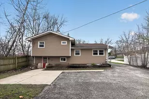 5635 Alabama Ave, Clarendon Hills, IL 60514 - Photo 21