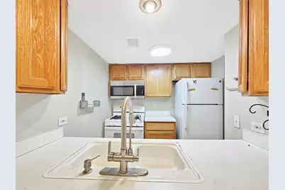 1978 Kenilworth Circle #H, Hoffman Estates, IL 60169 - Photo 7