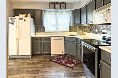 [Address not provided], Des Plaines, IL 60016 - Photo 5