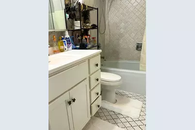 [Address not provided], Des Plaines, IL 60016 - Photo 25