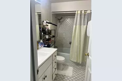 [Address not provided], Des Plaines, IL 60016 - Photo 27