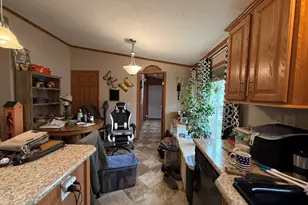 350 Elder Ln, Belvidere, IL 61008 - Photo 5