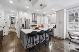 2257 W Belmont Ave, Chicago, IL 60618 - Photo 11