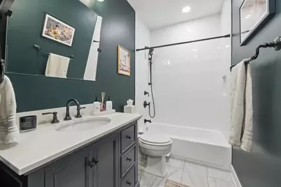 2257 W Belmont Avenue #1W, Chicago, IL 60618 - Photo 15