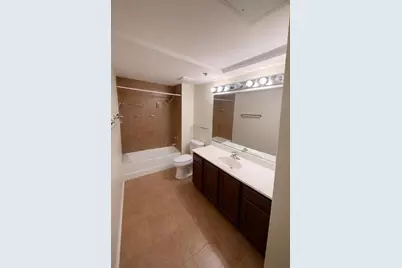 1550 S Blue Island Avenue #721, Chicago, IL 60608 - Photo 19