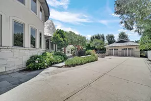 932 S Grant St, Hinsdale, IL 60521 - Photo 3