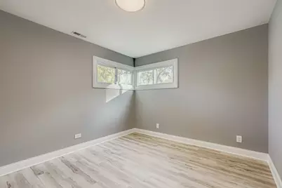 182 Washington Street, Park Forest, IL 60466 - Photo 7