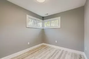 182 Washington St, Park Forest, IL 60466 - Photo 9