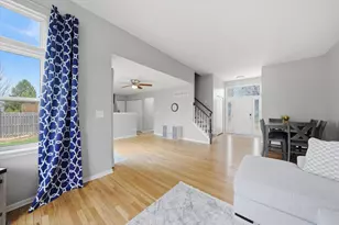 2211 Carpenter Ave, Plainfield, IL 60586 - Photo 3