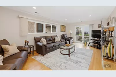 9437 Lockwood Avenue, Skokie, IL 60077 - Photo 19