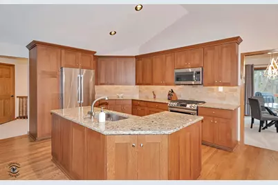 1121 Lacebark Court #1121, Darien, IL 60561 - Photo 13