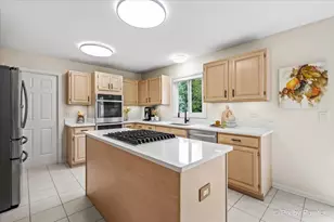 1661 Kensington Dr, Algonquin, IL 60102 - Photo 17