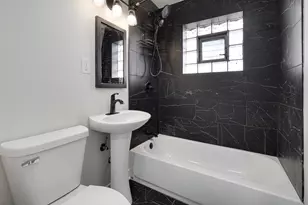 7727 New England Ave, Burbank, IL 60459 - Photo 9