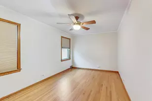 5644 N Meade Ave, Chicago, IL 60646 - Photo 11