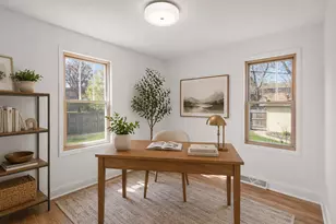 132 Hiawatha Dr, Clarendon Hills, IL 60514 - Photo 15