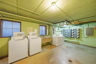 5211 N Potawatomie Avenue #206, Chicago, IL 60656 - Photo 15