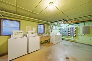 5211 N Potawatomie Ave, Chicago, IL 60656 - Photo 15