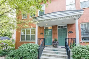 220 W Scott St, Chicago, IL 60610 - Photo 1