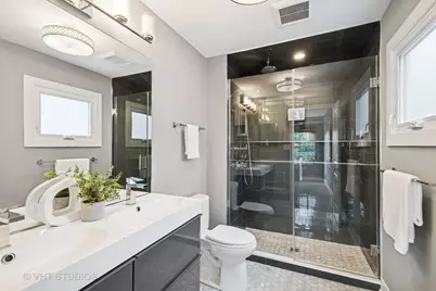 3125 S Giles Avenue #3125, Chicago, IL 60616 - Photo 23