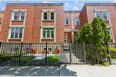 3125 S Giles Avenue #3125, Chicago, IL 60616 - Photo 1