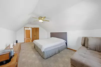 8215 Austin Avenue, Burbank, IL 60459 - Photo 31