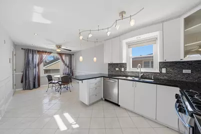 8215 Austin Avenue, Burbank, IL 60459 - Photo 19