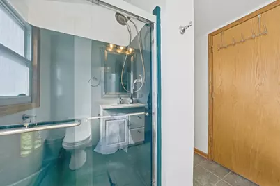 8215 Austin Avenue, Burbank, IL 60459 - Photo 33