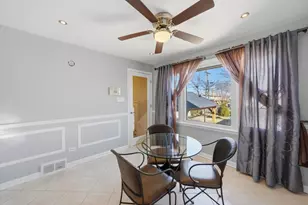 8215 Austin Ave, Burbank, IL 60459 - Photo 27