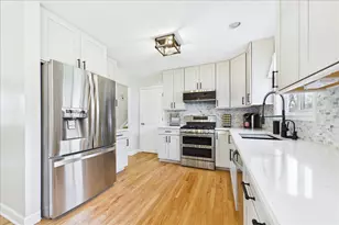 2N548 Pleasant Ave, Glen Ellyn, IL 60137 - Photo 7