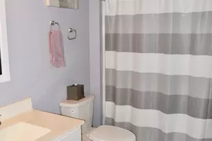 979 Crestview Ln, Pingree Grove, IL 60140 - Photo 13