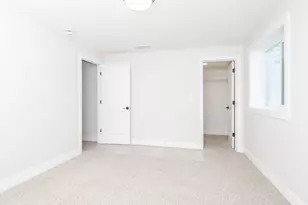 5012 Castlebar Dr, Bloomington, IL 61705 - Photo 45
