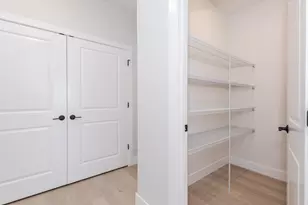 5012 Castlebar Dr, Bloomington, IL 61705 - Photo 19