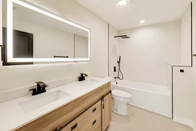 6730 W Dakin Street, Chicago, IL 60634 - Photo 23