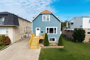 6730 W Dakin St, Chicago, IL 60634 - Photo 5